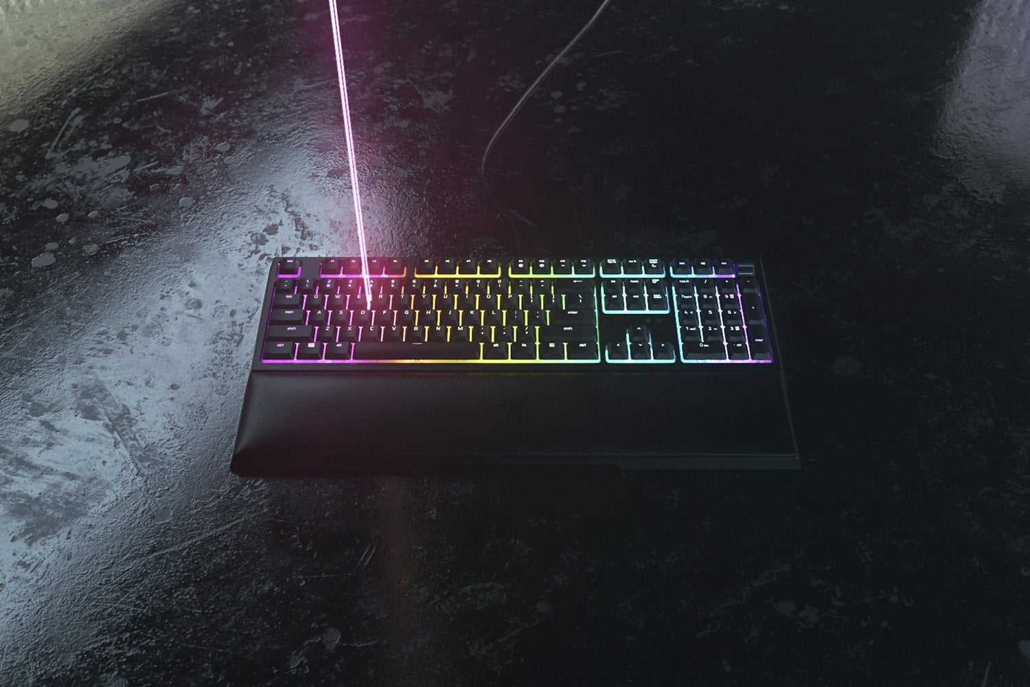 RZAER ORNATA V2 MECHA-MERNBRANE GAMING KEYBOARD