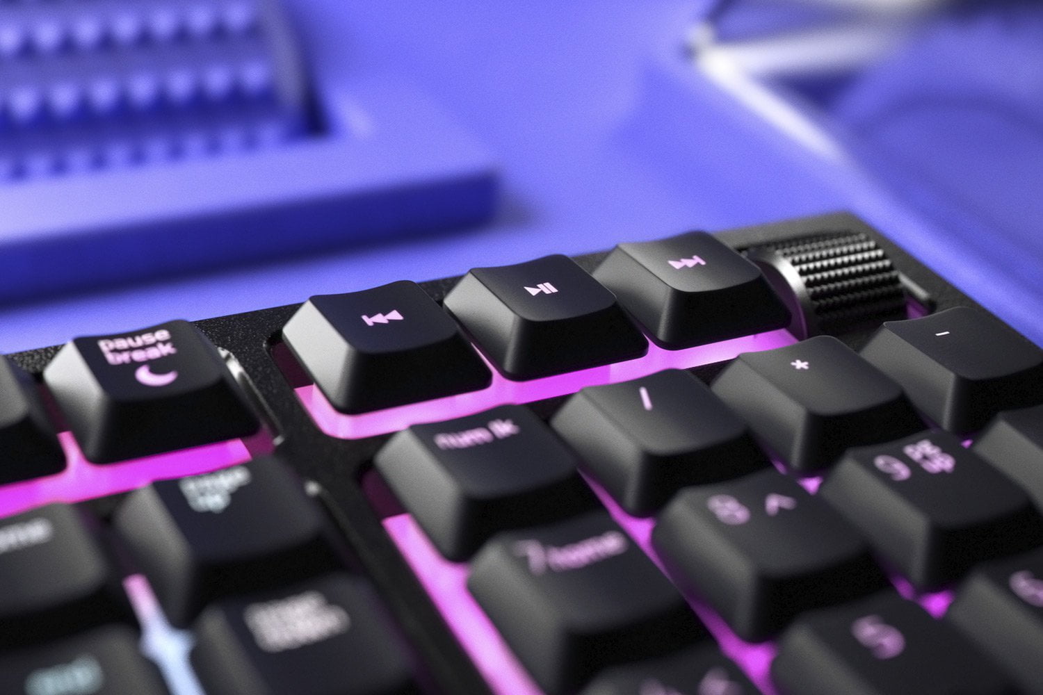 RZAER ORNATA V2 MECHA-MERNBRANE GAMING KEYBOARD