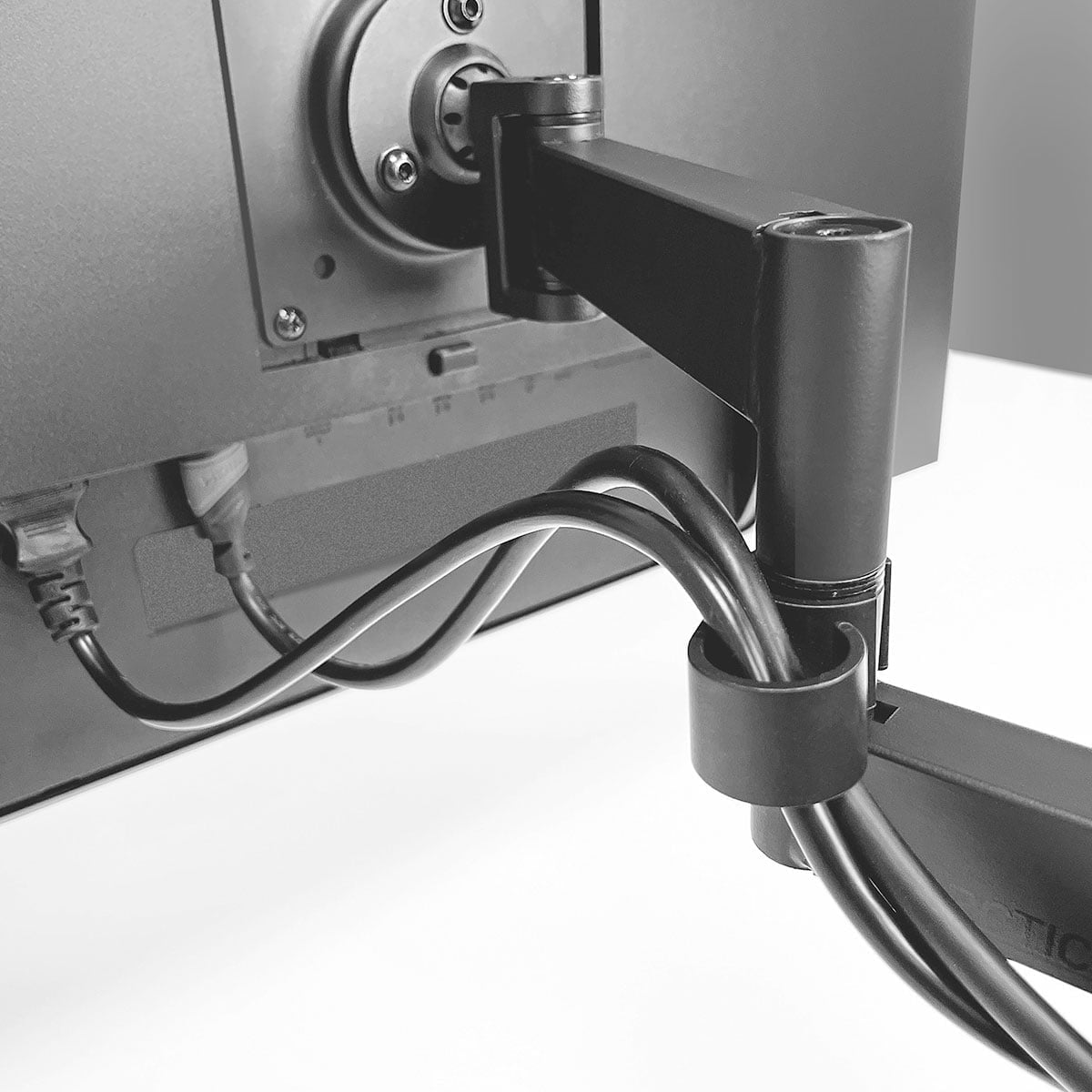 Arctic X1 Desk Mount Single Monitor Arm